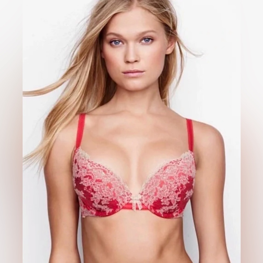 Victoria’s Secret - Dream Angels Lace Rhinestone Embellished Bra